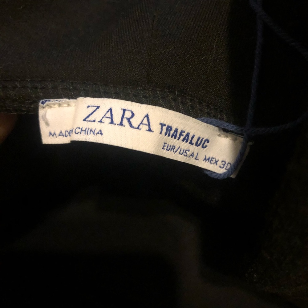 Zara cropped zip up hoodie - Picture 4 of 6